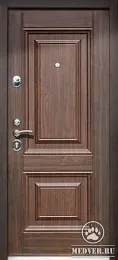 983